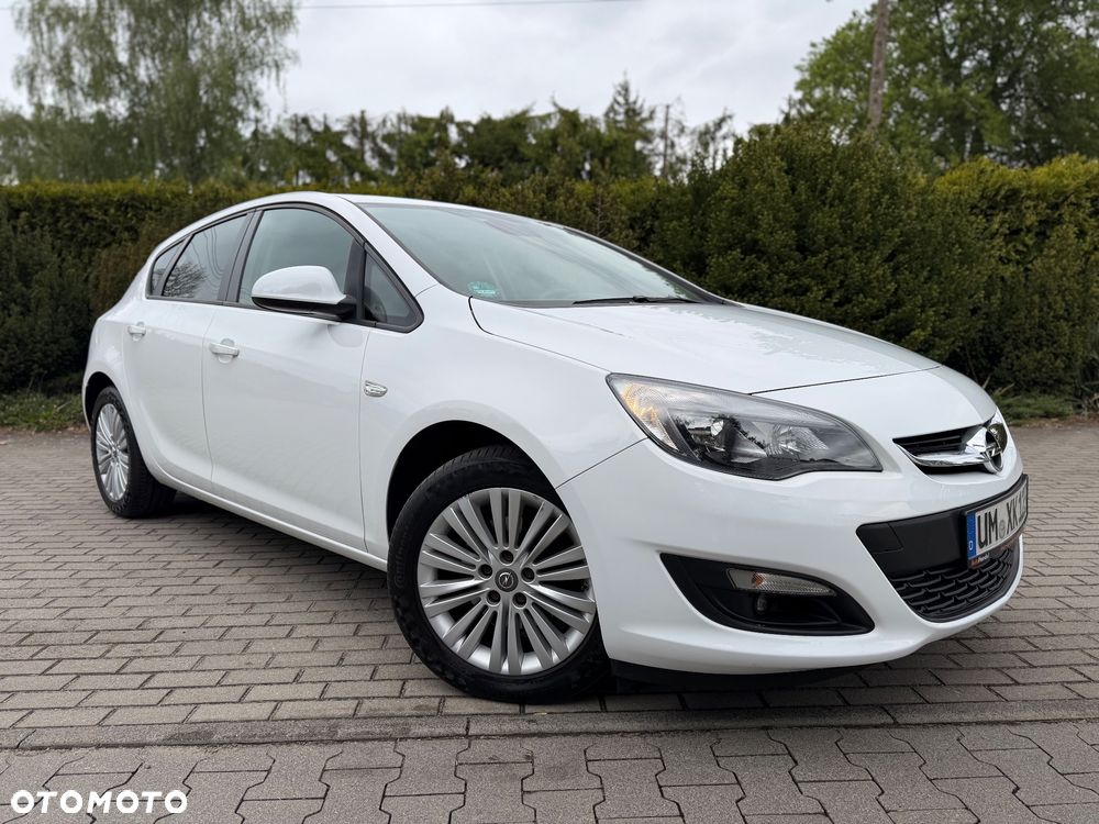 Opel Astra 1.6 CDTI DPF ecoFLEX Start/Stop Edition - 1