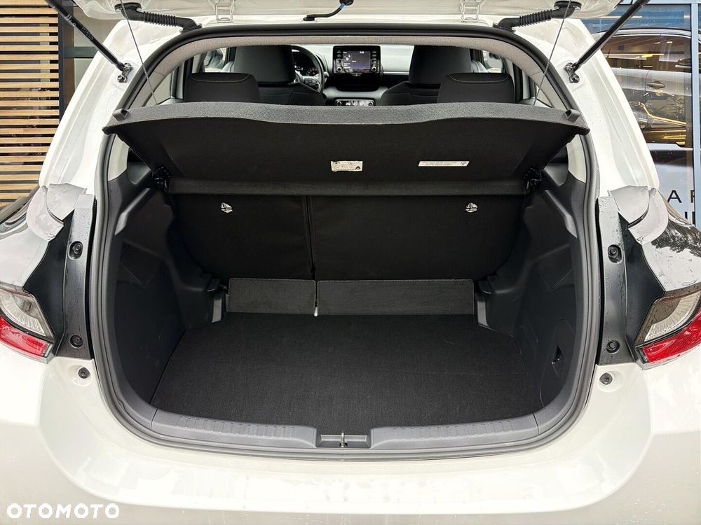 Toyota Yaris - 13