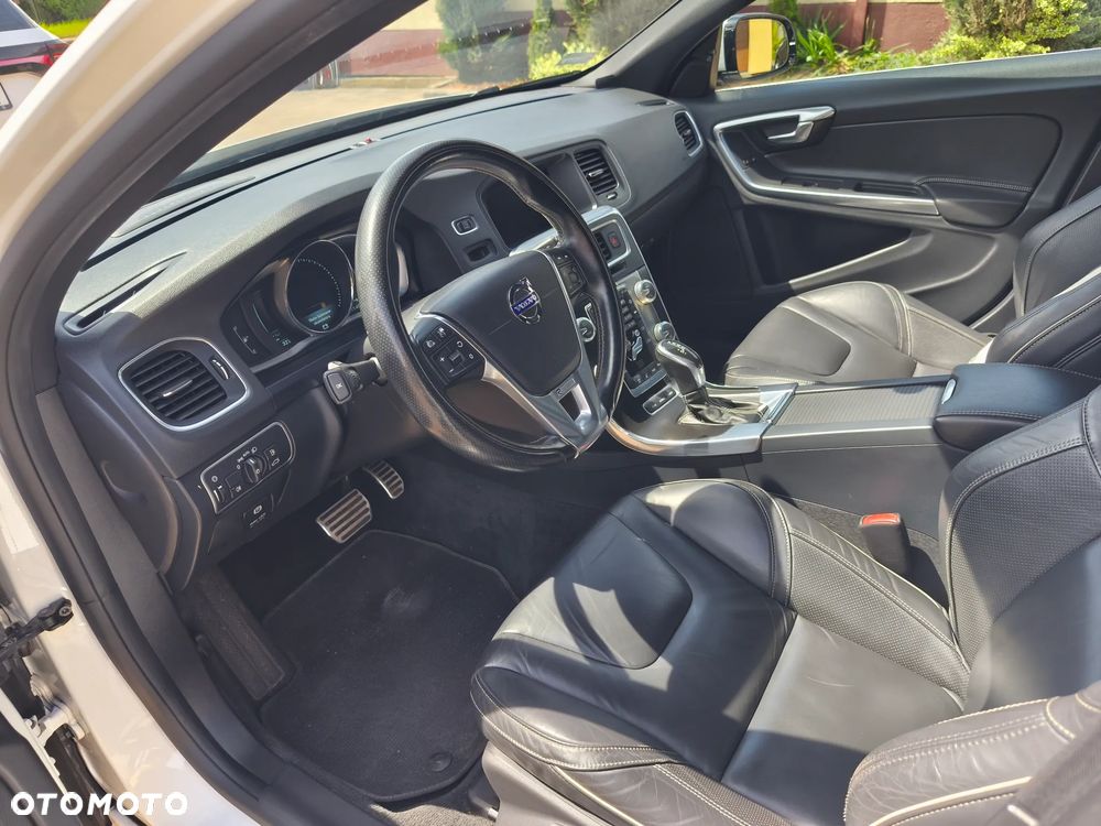 Volvo V60 - 14