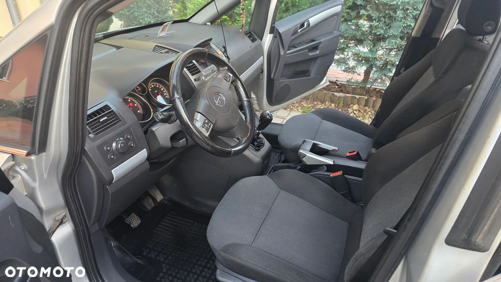 Opel Zafira 1.9 CDTI Cosmo - 5