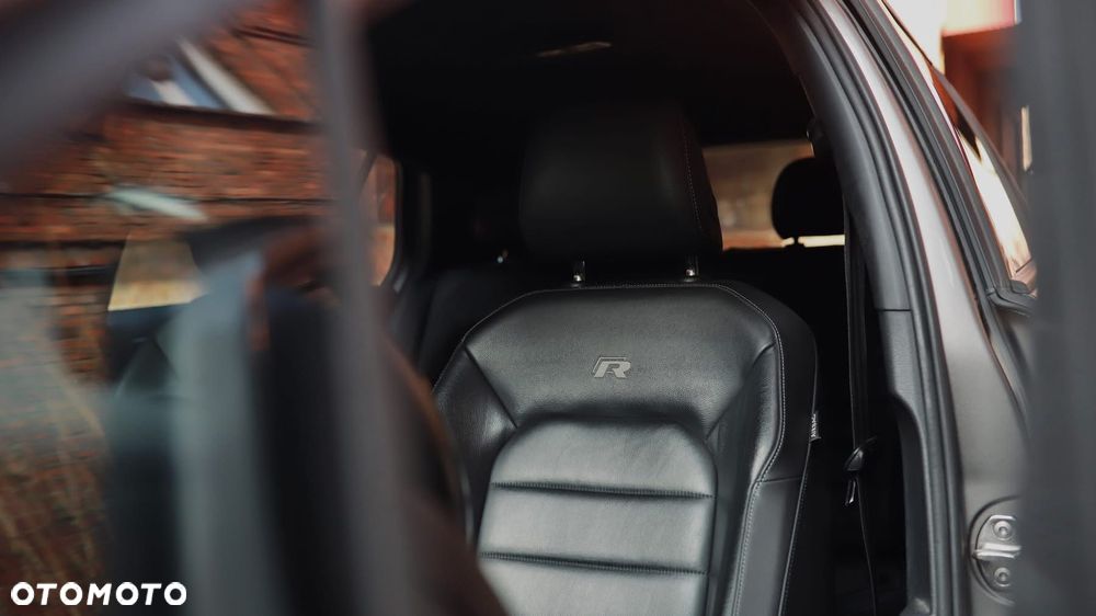 Volkswagen Golf - 9