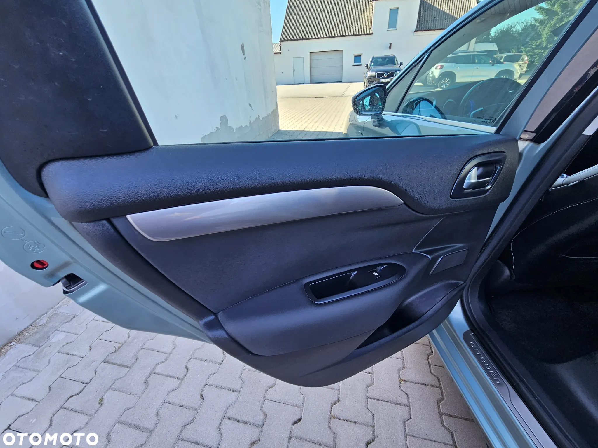 Citroën C4 THP 155 EGS6 Exclusive - 23