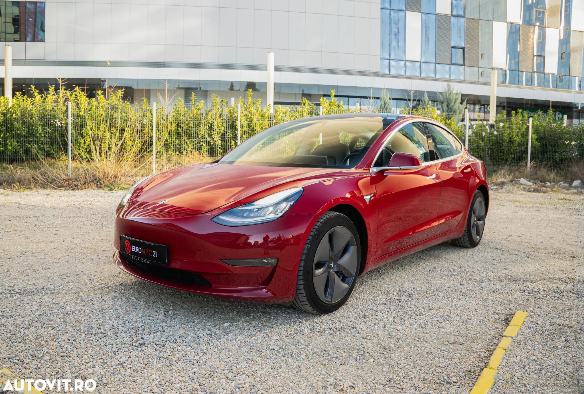 Tesla Model 3 Langstreckenbatterie Allradantrieb Dual Motor - 1