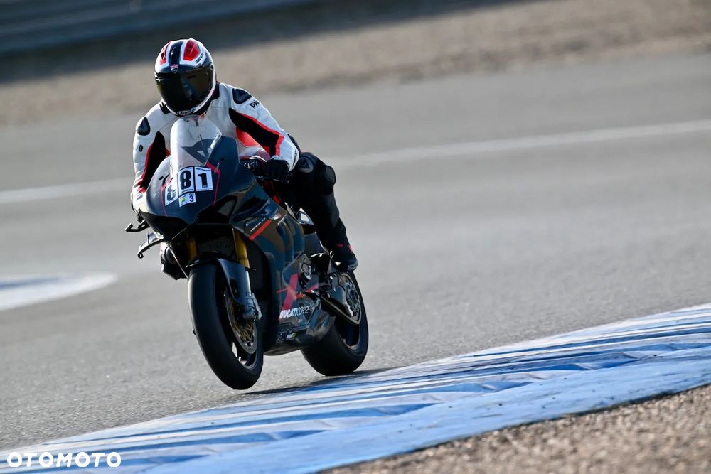 Ducati Panigale V4R - 10