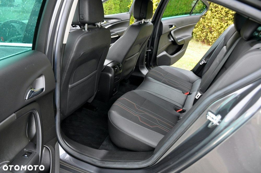 Opel Insignia - 20
