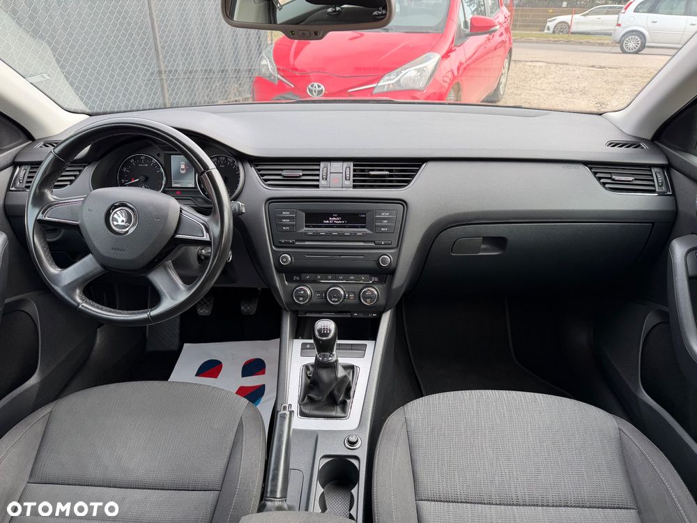 Skoda Octavia - 8
