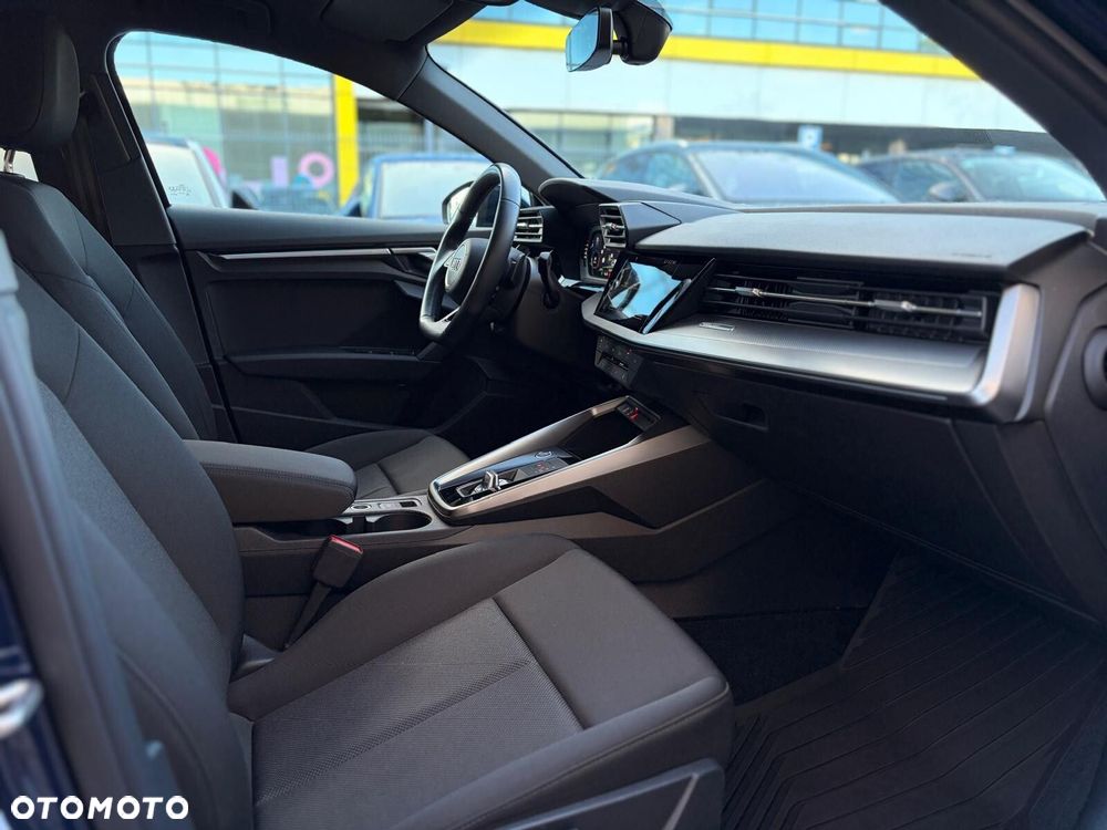 Audi A3 Sportback 30 TDI S tronic - 21