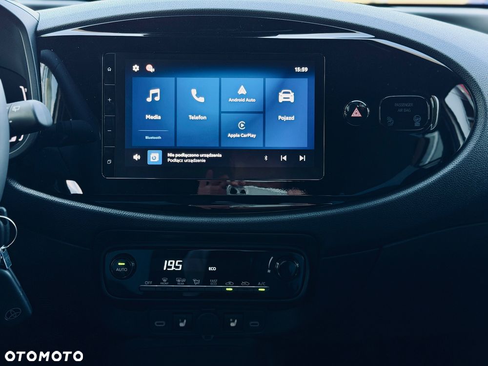 Toyota Aygo X Hybrid 1.5 Comfort e-CVT - 21