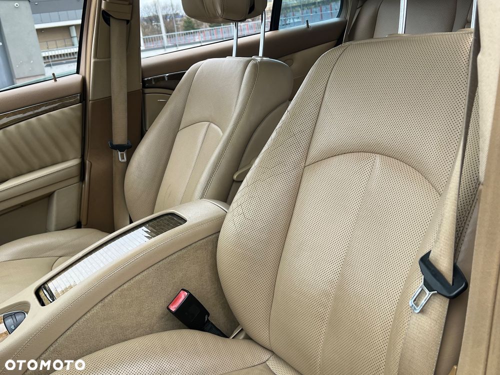 Mercedes-Benz Klasa E 500 4-Matic Avantgarde - 14