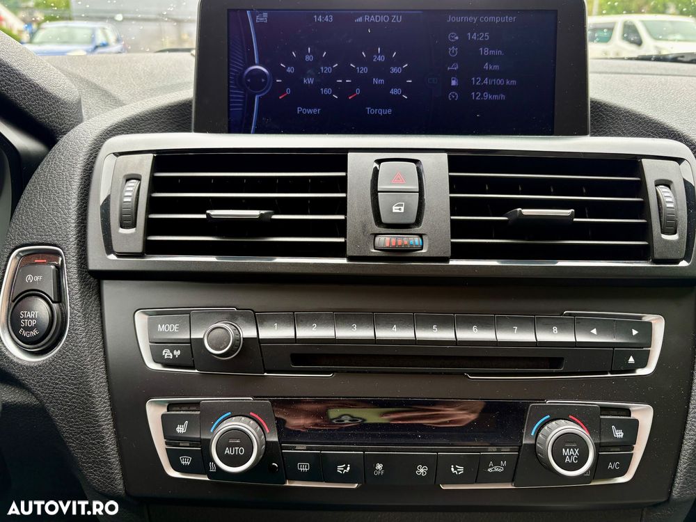 BMW Seria 1 120d Sport-Aut. Sport Line - 32