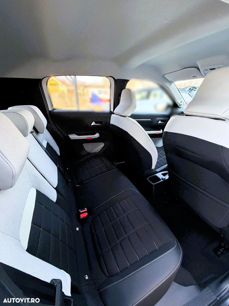 Citroën C3 1.2 PureTech 100 S&S BVM6 MAX - 16