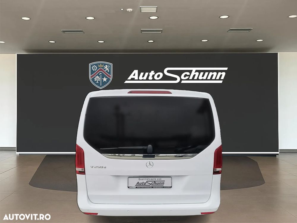 Mercedes-Benz V 250 (BlueTEC) d extralang 7G-TRONIC Avantgarde Edition - 5