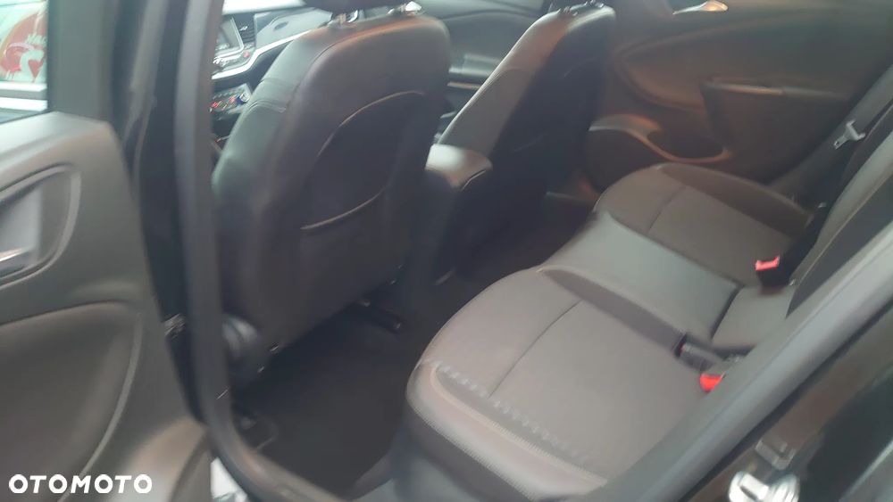 Opel Astra 1.4 Turbo Start/Stop Business - 23
