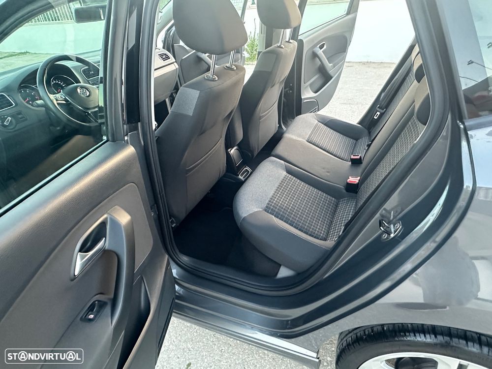 VW Polo 1.2 TSi Highline - 39