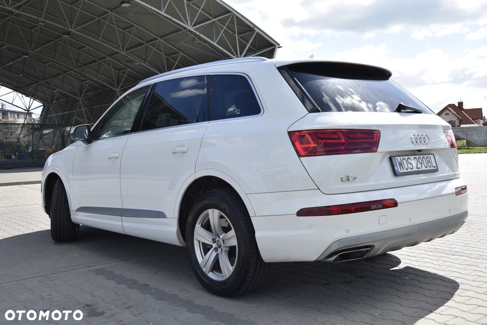 Audi Q7 3.0 TFSI Quattro Tiptronic - 5
