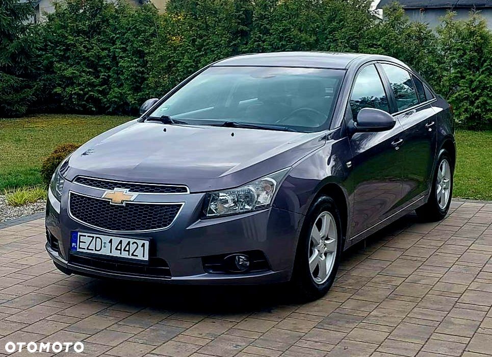 Chevrolet Cruze 1.8 LS - 1