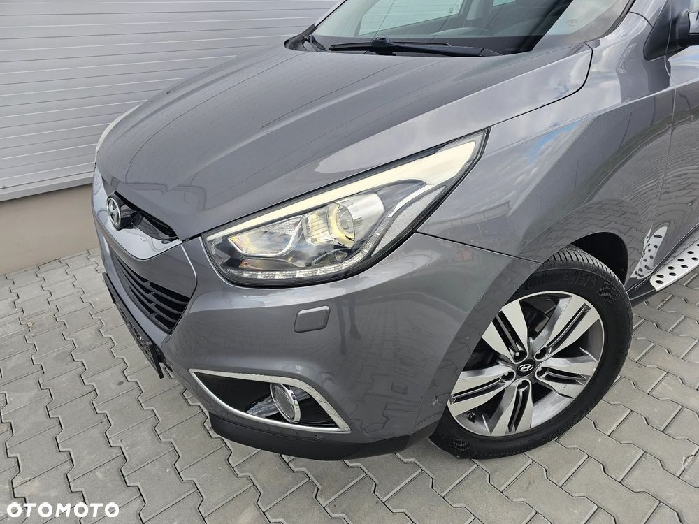 Hyundai ix35 2.0 CRDi 4WD Automatik Premium - 2