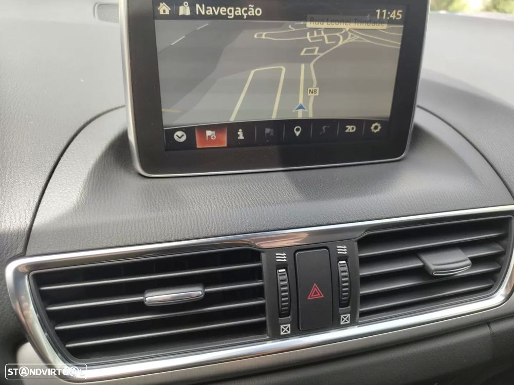 Mazda 3 Hatchback 1.5 Sky-D Excellence Pack HT Navi - 8
