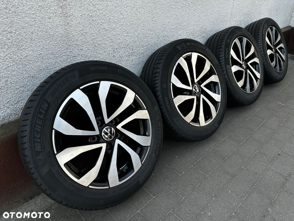 205 55 16 / VW Golf 7 8 Caddy Touran Passat Seat Leon  Skoda Octavia / 5x112 POLECAM / 5G0 / 5H0 - 1