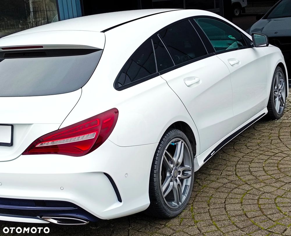 Mercedes-Benz CLA 200 Peak Edition - 12