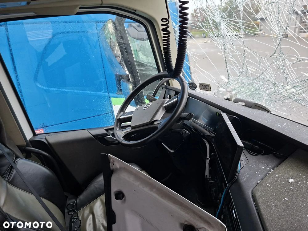 Volvo FH - 12