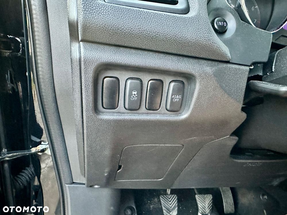 Mitsubishi ASX 1.6 Black Edition - 26