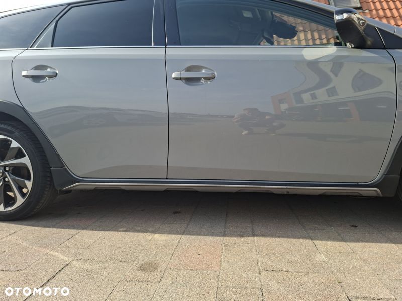 Toyota Auris 1.8 VVT-i Automatik Design Edition - 18