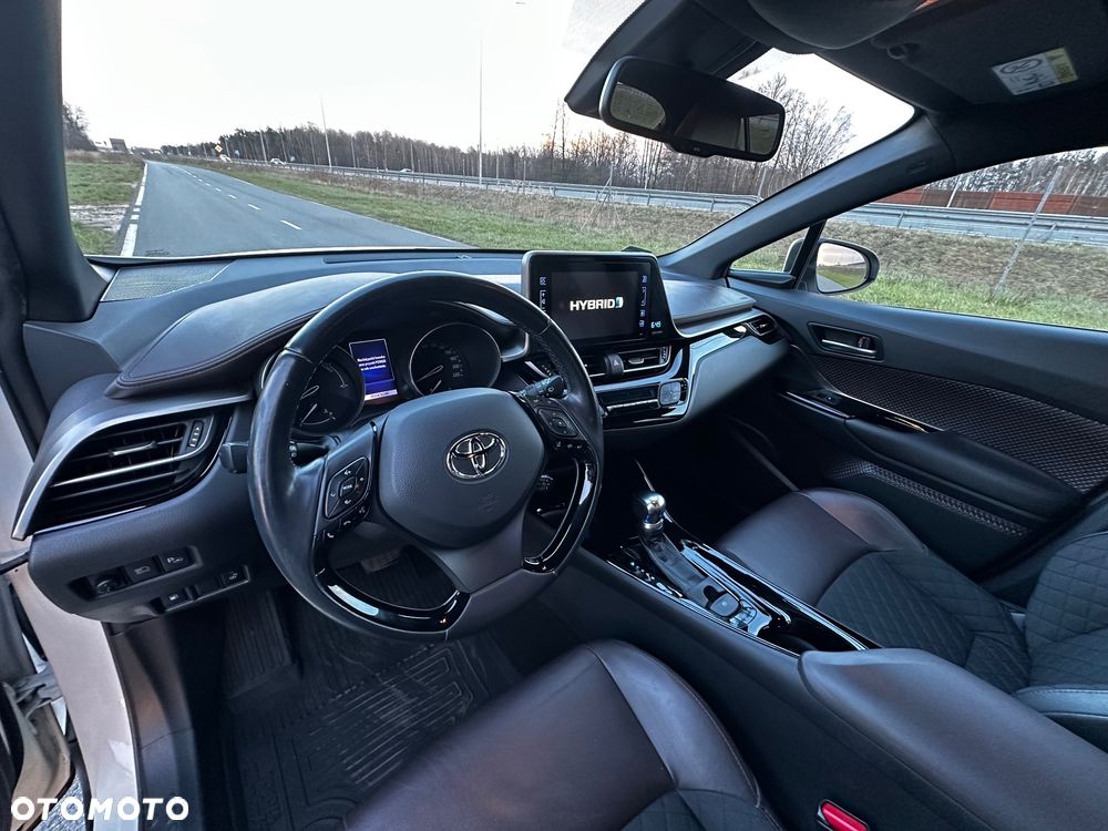 Toyota C-HR 1.8 Hybrid Prestige - 8