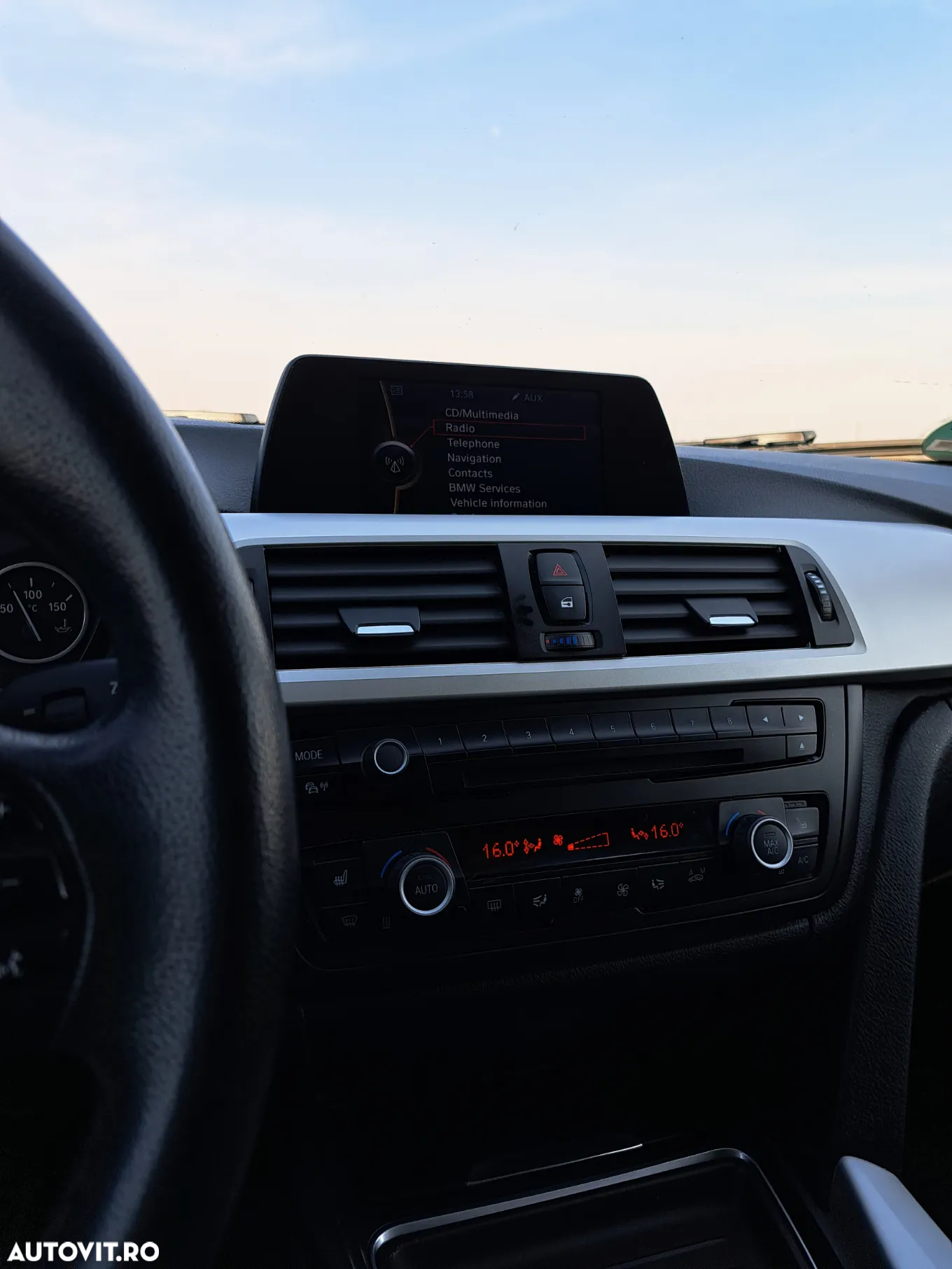 BMW Seria 3 316d - 15