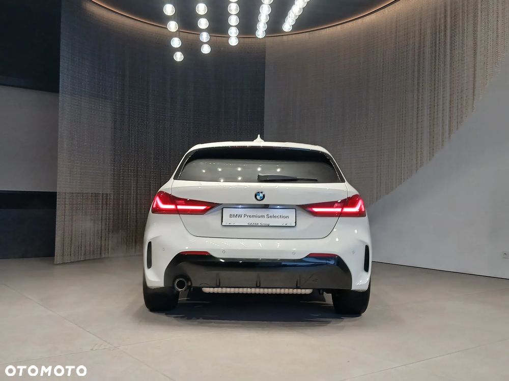 BMW Seria 1 118i M Sport - 8