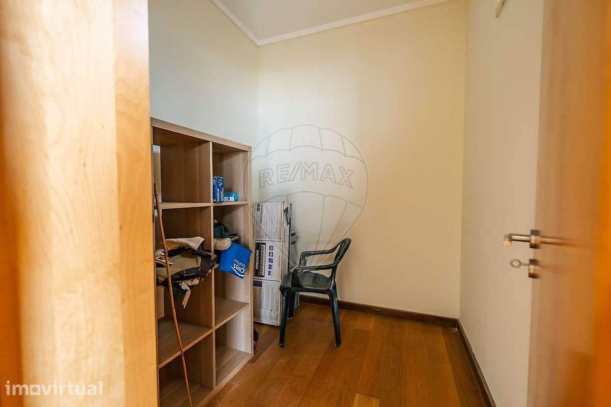 Apartamento T4 para venda - Grande imagem: 2/16