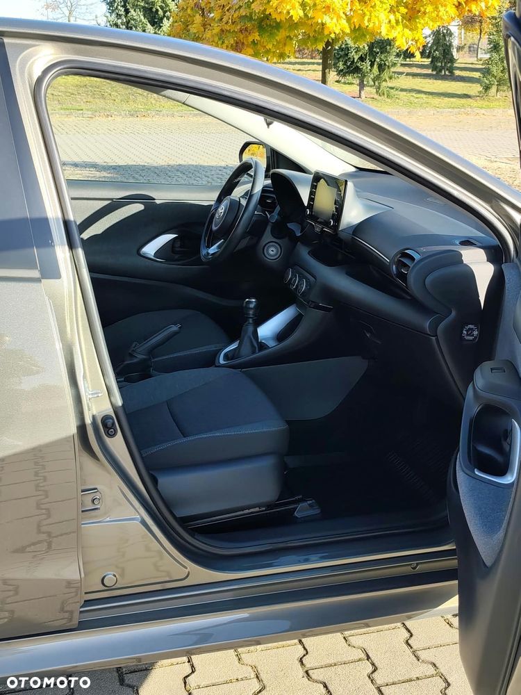 Toyota Yaris 1.5 Selection Style - 32