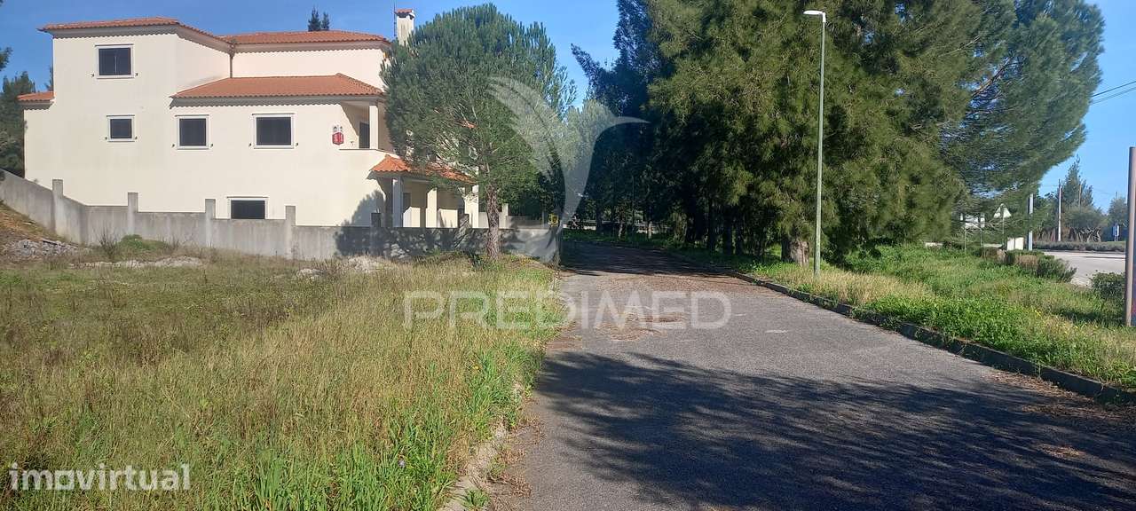Lote de Moradia - Grande imagem: 3/7