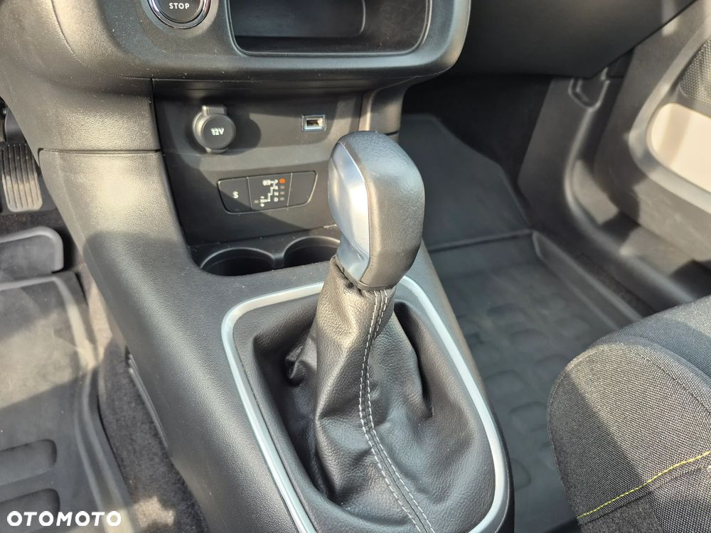 Citroën C3 1.2 PureTech Shine EAT6 - 15