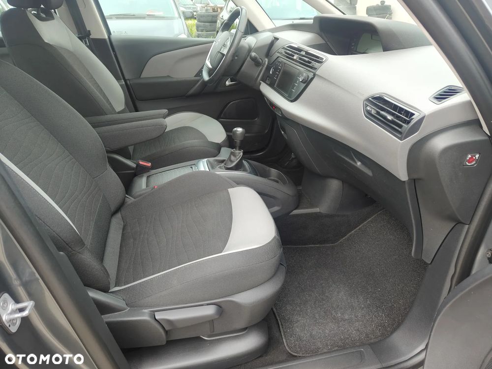 Citroën C4 Grand Picasso - 17