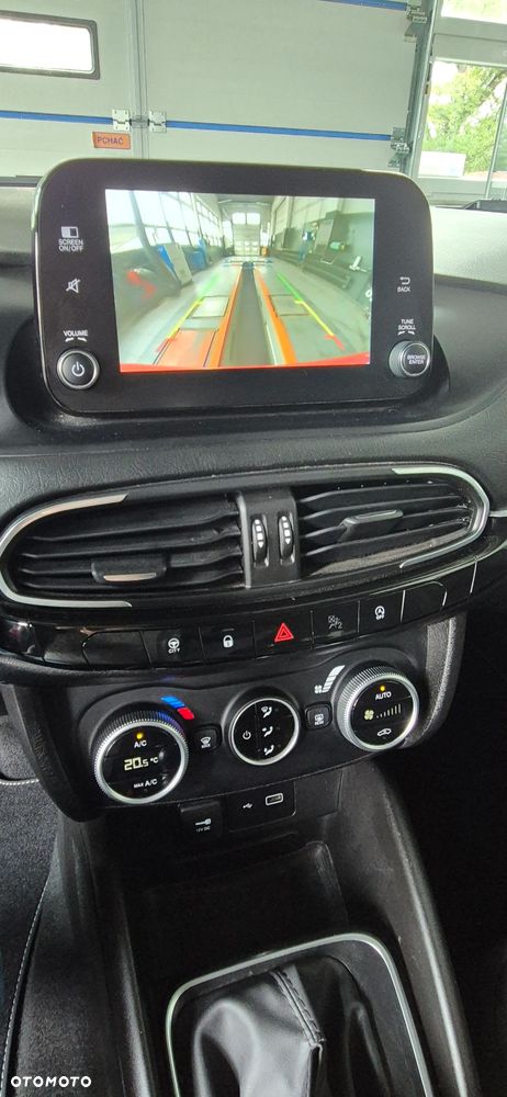 Fiat Tipo 1.0 T3 Cross - 27