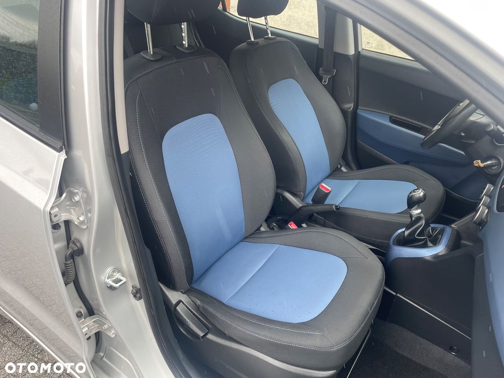 Hyundai i10 1.0 BlueDrive Comfort - 10