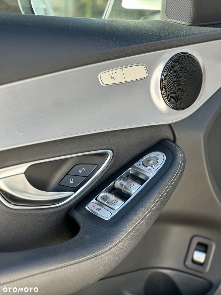 Mercedes-Benz Klasa C 200 9G-TRONIC Avantgarde - 37