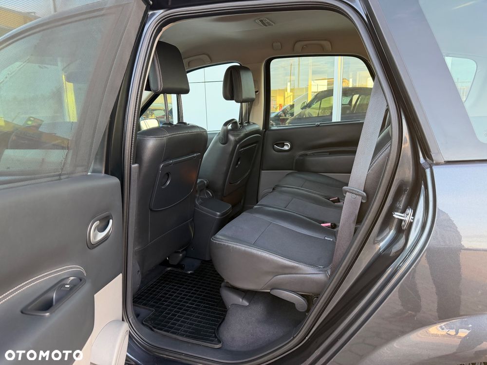 Renault Scenic 2.0 16V Privilege - 27