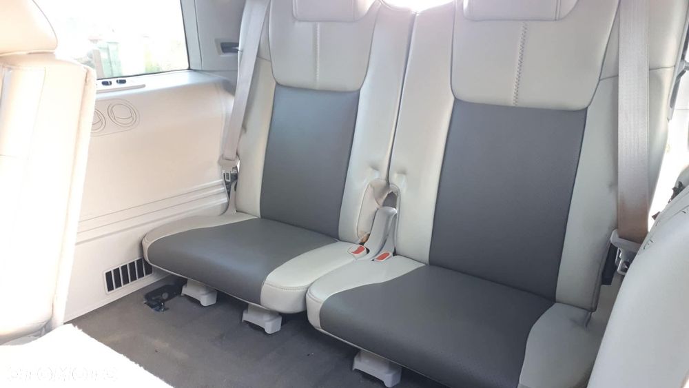 Jeep Commander 5.7 V8 HEMI Automatik Limited - 8