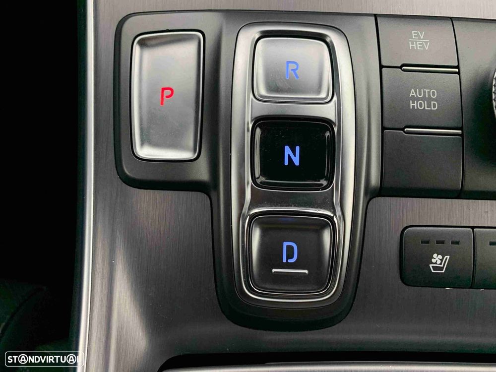 Hyundai Santa Fe 1.6 T-GDI PHEV Vanguard+Luxury Pack - 10