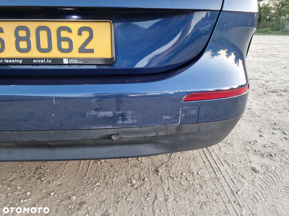 BMW Seria 2 218i Advantage - 17