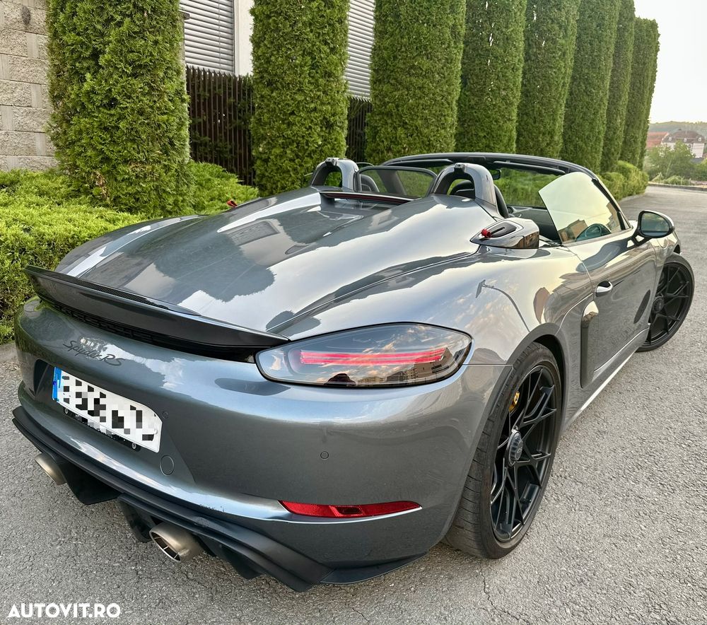 Porsche Boxster 718 Spyder RS - 5