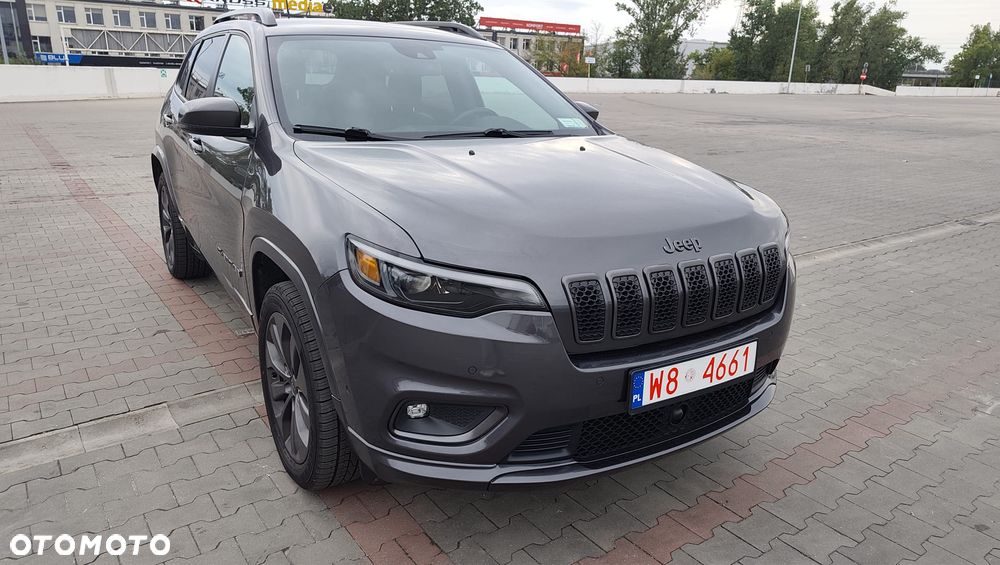 Jeep Cherokee - 1