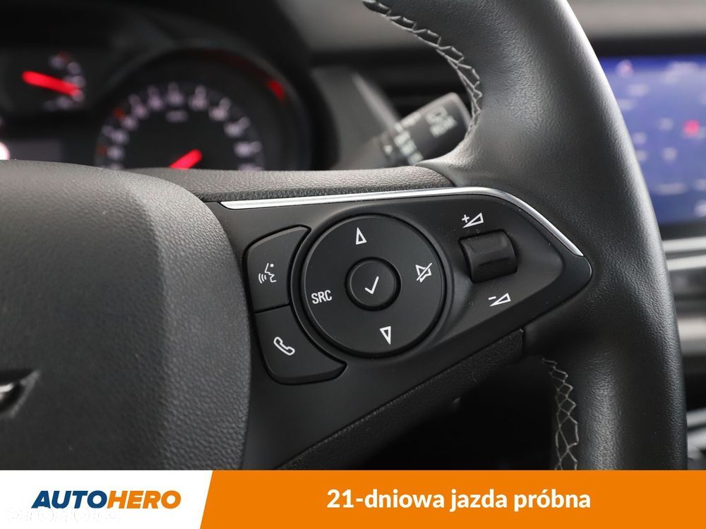 Opel Grandland X 1.2 T GPF Design Line S&S - 29