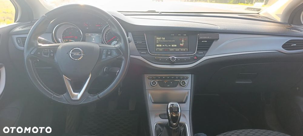 Opel Astra - 14