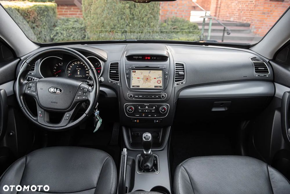 Kia Sorento 2.0 CRDI XL 7os - 26