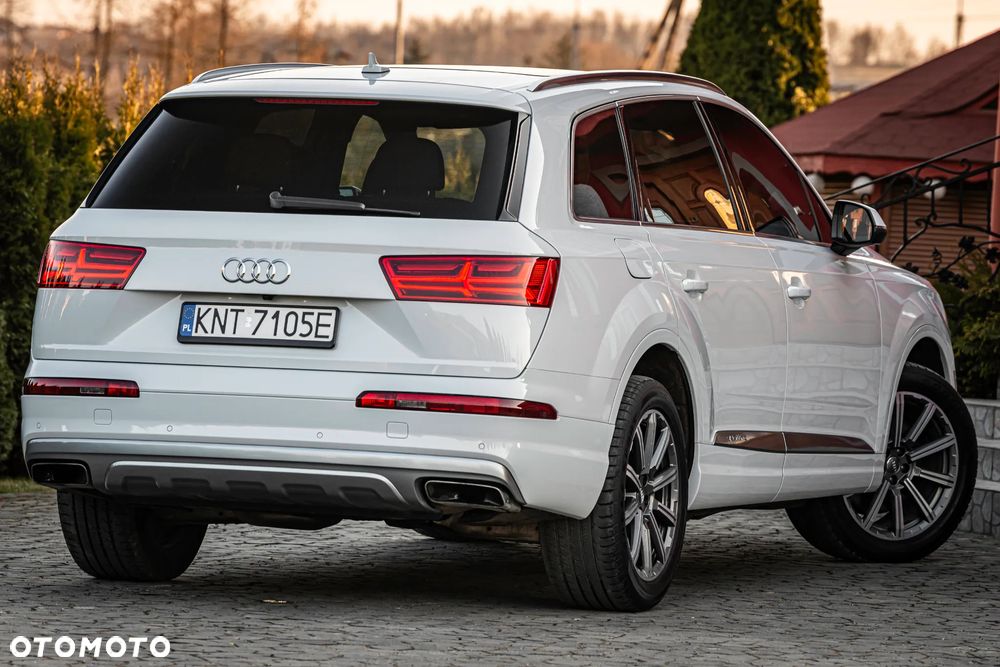 Audi Q7 - 8