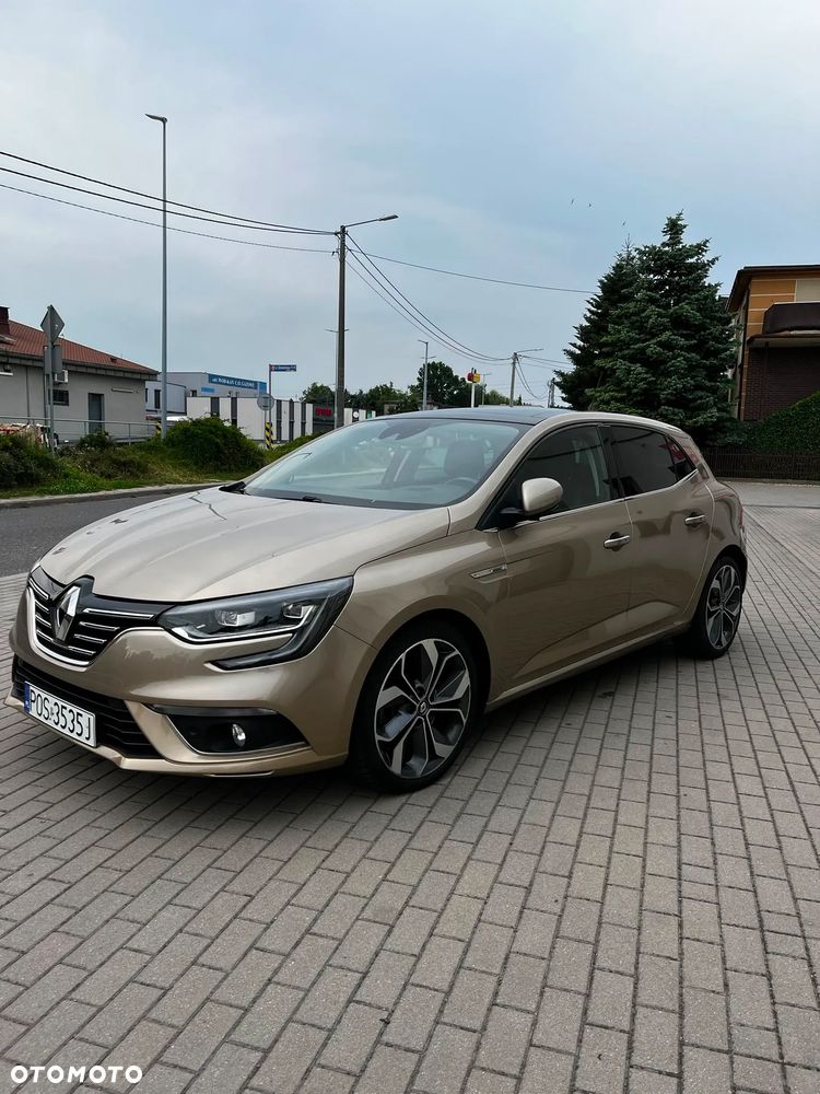Renault Megane ENERGY TCe 165 EDC BOSE EDITION - 3