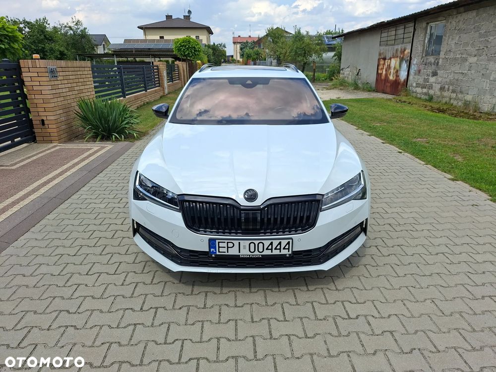 Skoda Superb 2.0 TDI SCR 4x4 Sportline DSG - 1